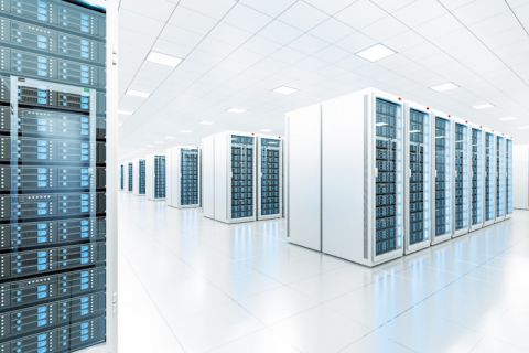По результатам совместного исследования ABB и Data Center Dynamics доля корпоративных нагрузок, размещаемых в облаках, увеличится до 75%